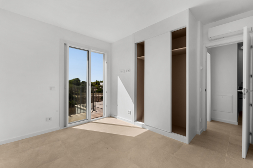 Further bedroom