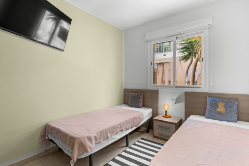 Further bedroom