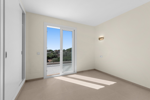 Further bedroom
