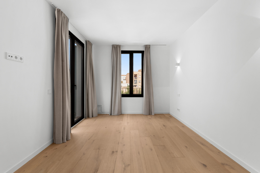 Further bedroom