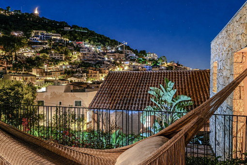 Terraza en la azotea de noche