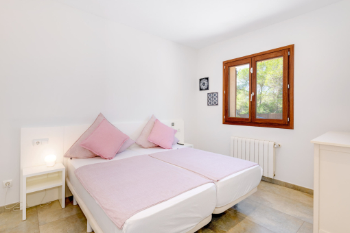 Further bedroom