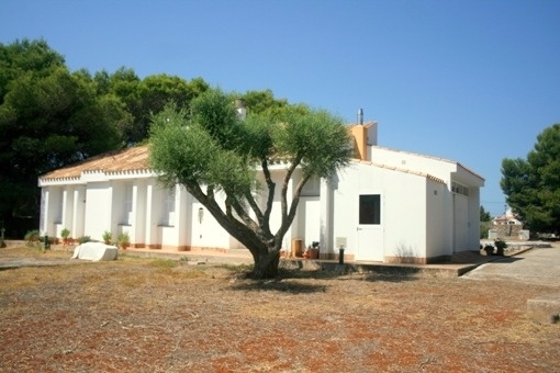 Rural house with character near Mahon