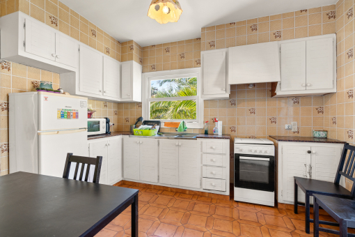 Bright kitchen with dining area