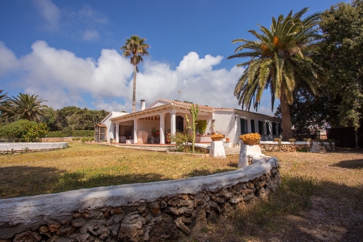 Impressive finca in idyllic Alcaufar, surrounded by nature and close to the beach