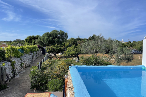 Encantadora casita de campo con piscina y parcela tranquila en el sureste de Menorca, cerca de las playas