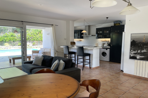 Chalet 300 m de la playa piscina terrazas garaje parcela vallada Binisafua Playa Menorca