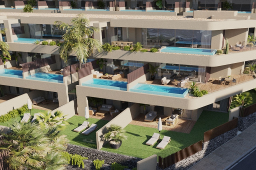 Fantastic beachfront duplex apartment with private pool in an exclusive, newly built residential complex in the south of Tenerife