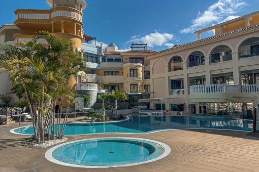 One-bedroom apartment with sunny terrace in a privileged area of Los Cristianos