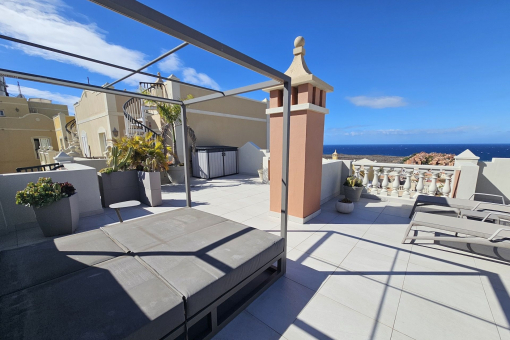 Roof terrace