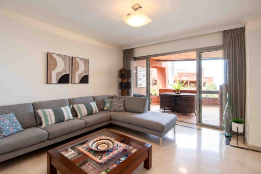 Salón y terraza