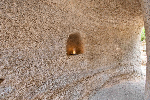 Höhle