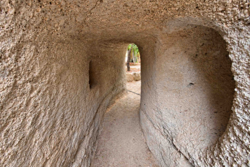 Höhle