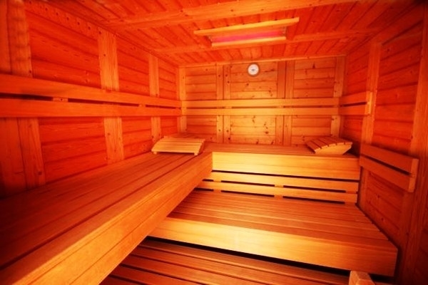 Die gemütliche Sauna mit viel Platz 