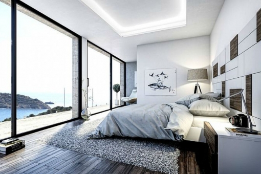 Spacious bedroom with sea view
